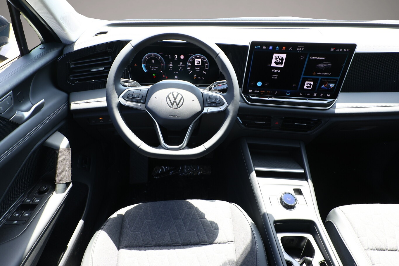 Bild 6 Volkswagen Tiguan DSG LED+ IQ.DRIVE 5JGar SHZ Keyl 17Z ACC