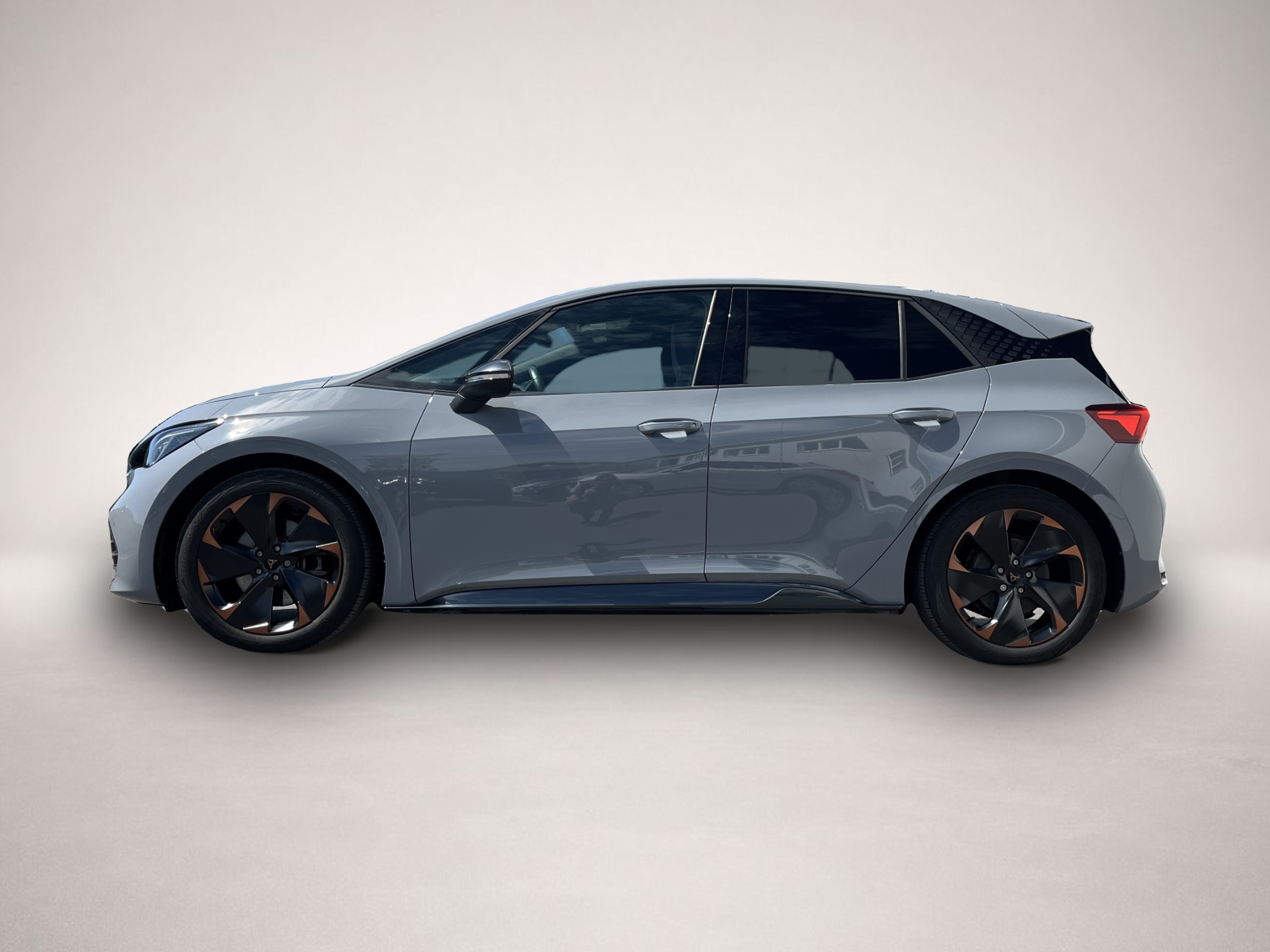 Bild 1 Cupra Born 147¤ m.20% Anz. 62 kWh WäPu Navi ACC LED RF