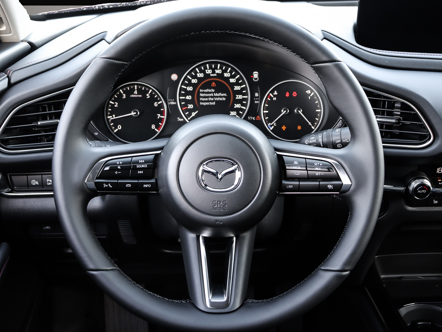 Fotografie 5 des Mazda CX-30 2025 e-SKYACTIV G 140ps 2.5L 6AT FWD Homur
