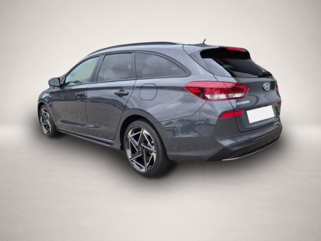 Fotografie 2 des Hyundai i30 Kombi 1.6 T-GDI 150PS Automatik N-Line Sit.