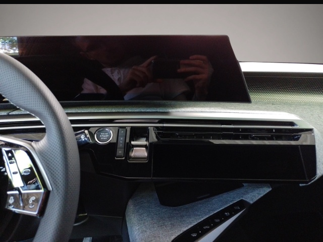 Bild 6 Peugeot 3008 Hybrid 145 GT Navi Soundsystem LED ACC El.