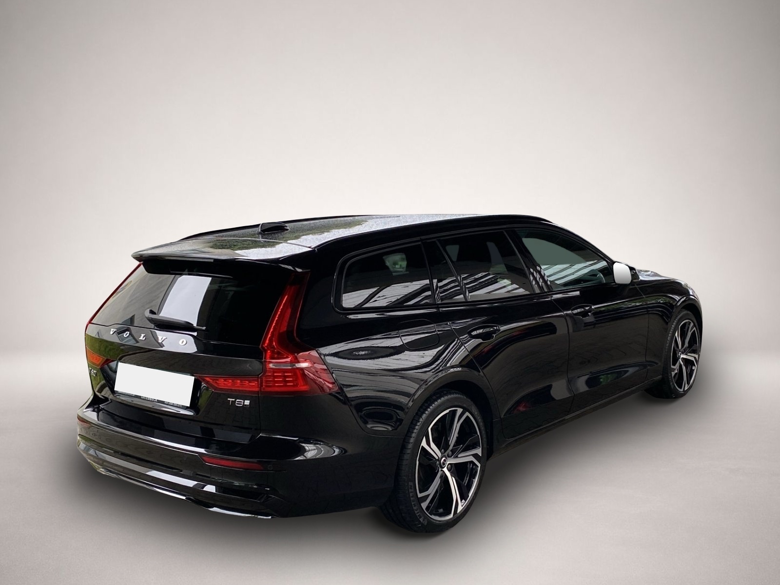 Bild 5 Volvo V60 Kombi T8 Plus Dark Recharge WiPa*LED*DAB*
