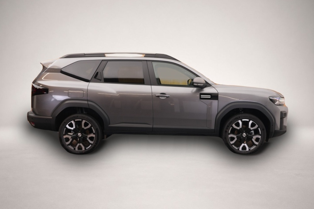 Fotografie des Dacia Bigster hybrid 155 Journey 19Zoll