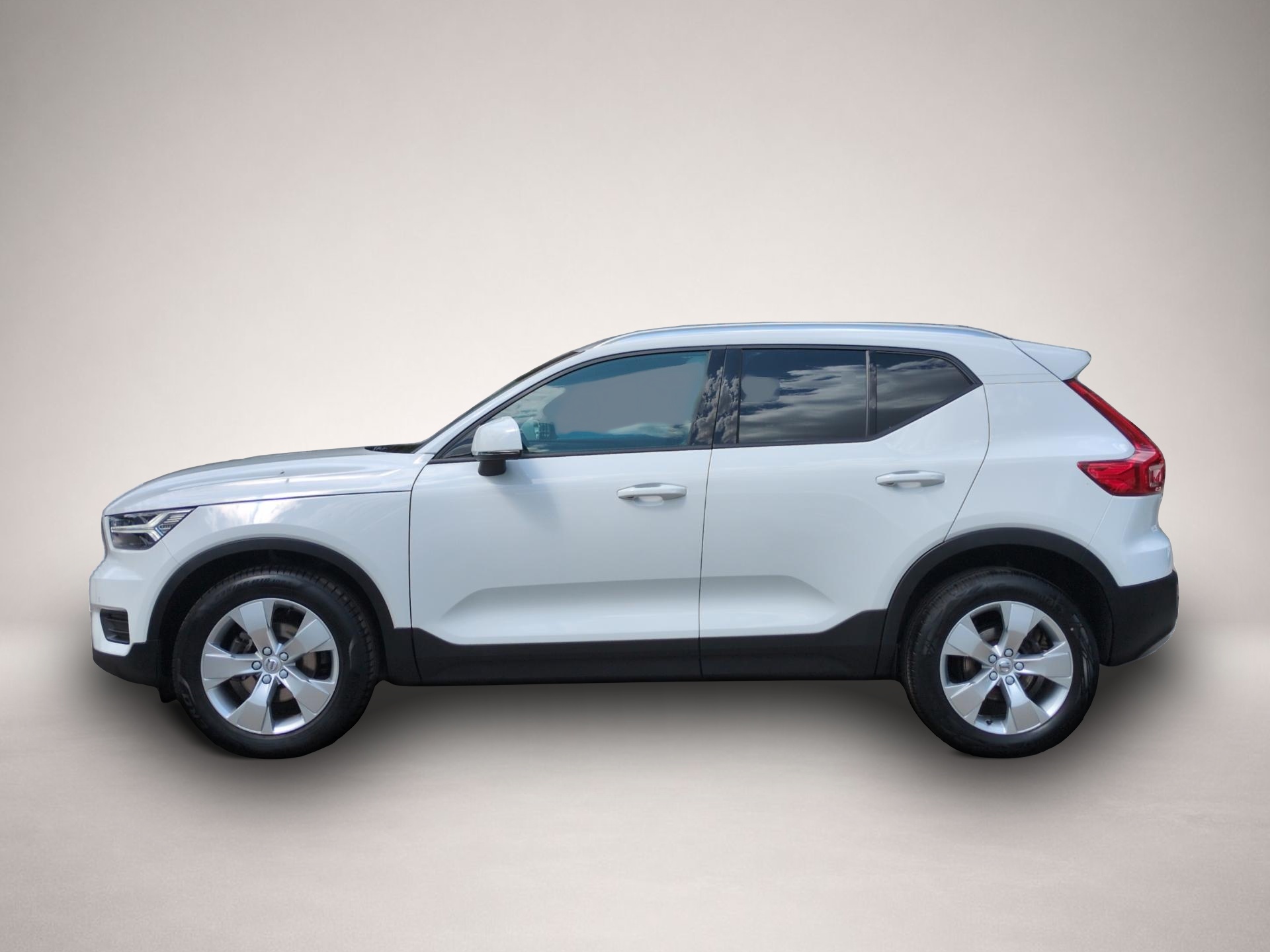 Bild 6 Volvo XC40 T3 Momentum Pro 2WD Automatik Bluetooth Nav