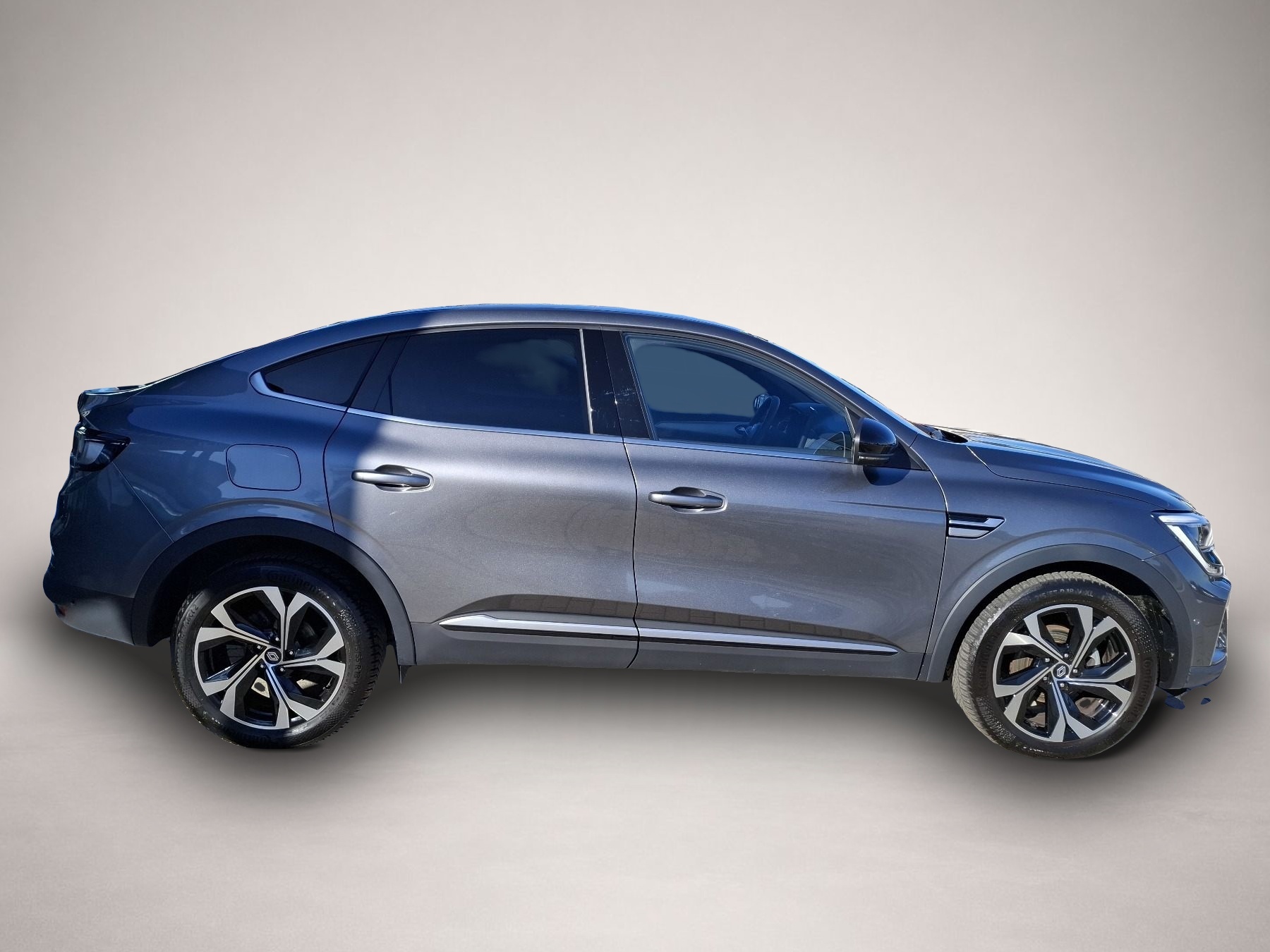 Fotografie 4 des Renault Arkana TECHNO Mild Hybrid 140 EDC