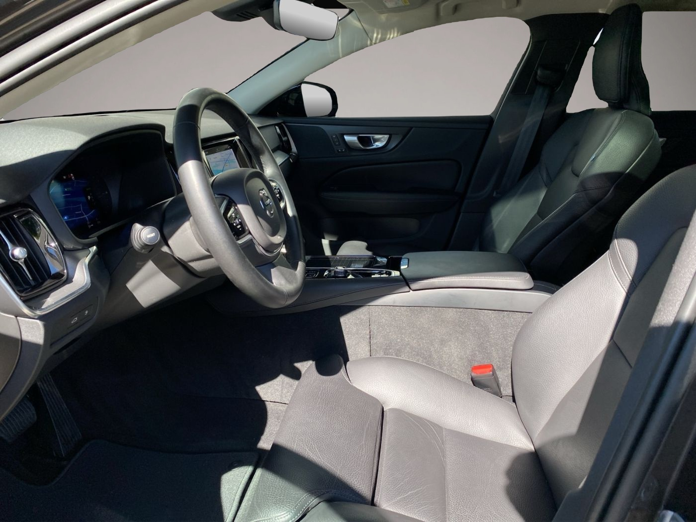 Bild 7 Volvo V60 Kombi T8 Plus Dark Recharge WiPa*LED*DAB*Nav