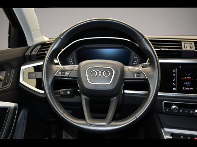 Bild 5 Audi Q3 35 TSI S-tronic advanced AHK/Tempo/Einparkhi