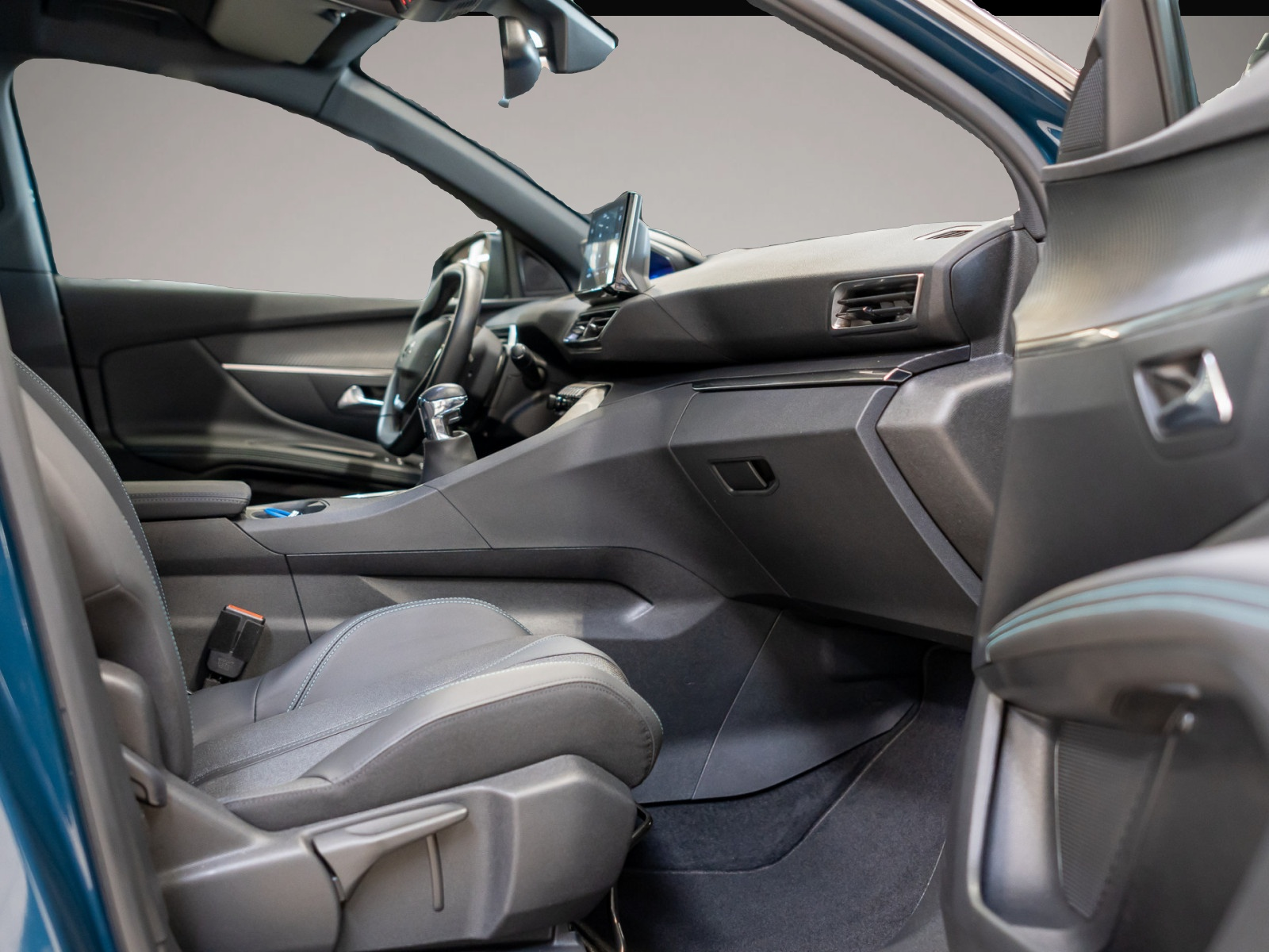 Bild 2 Peugeot 3008