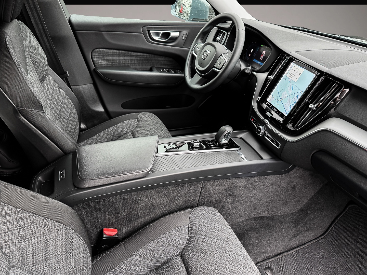 Bild 3 Volvo XC60 Core 2WD StandHZG Digitales Cockpit Soundsy