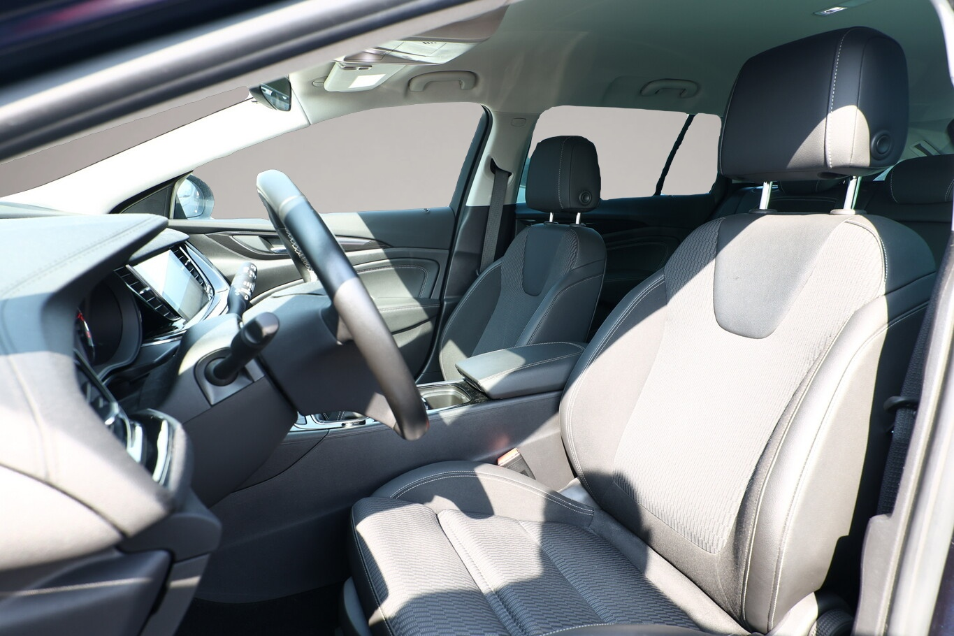 Bild 5 Opel Insignia 1.5 Turbo 165 Dynamic Nav PDC Kam eHk
