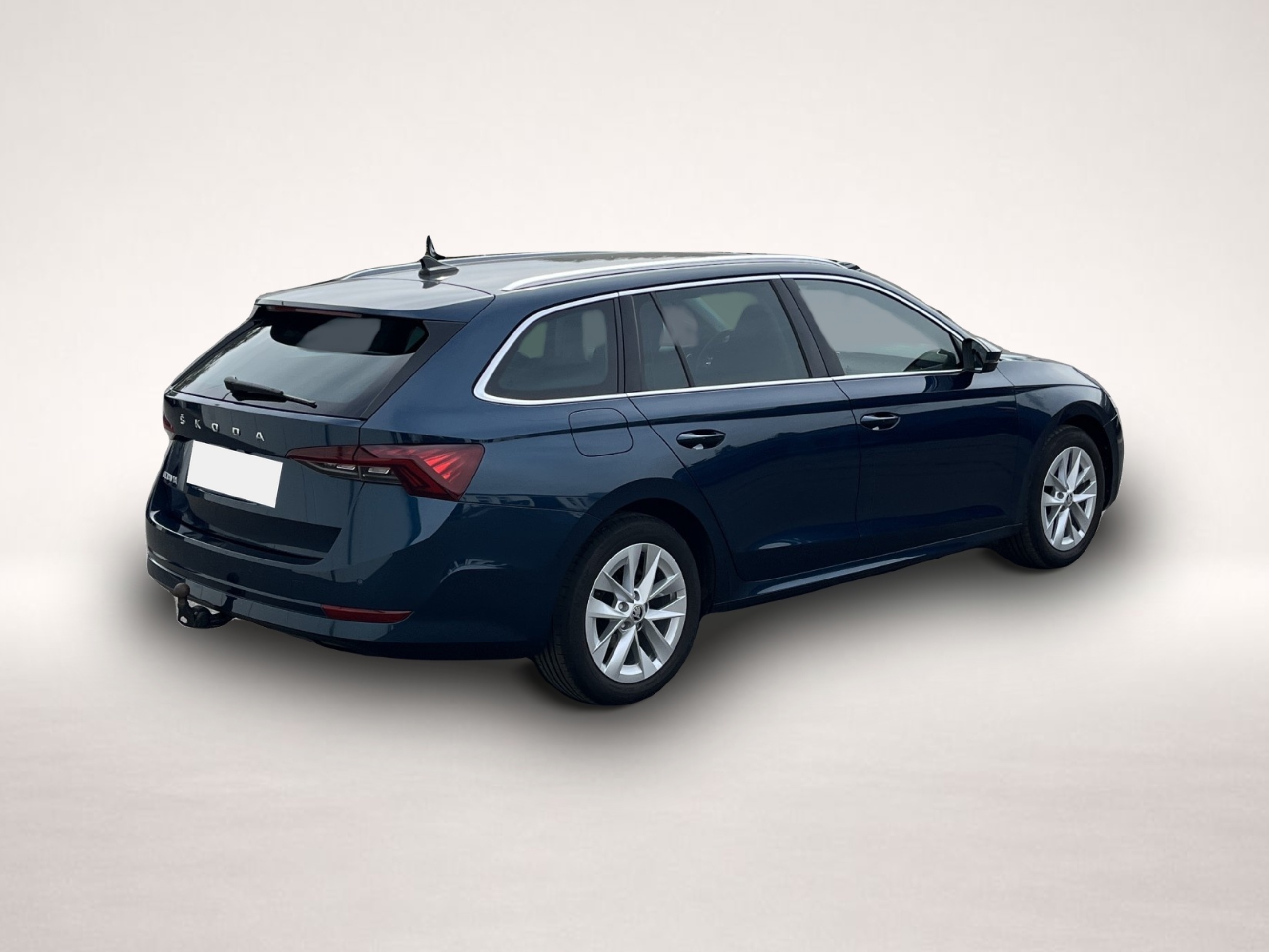 Bild 6 Skoda Octavia Combi 1.5 TSI Style AHK Navi RFK LED SHZ