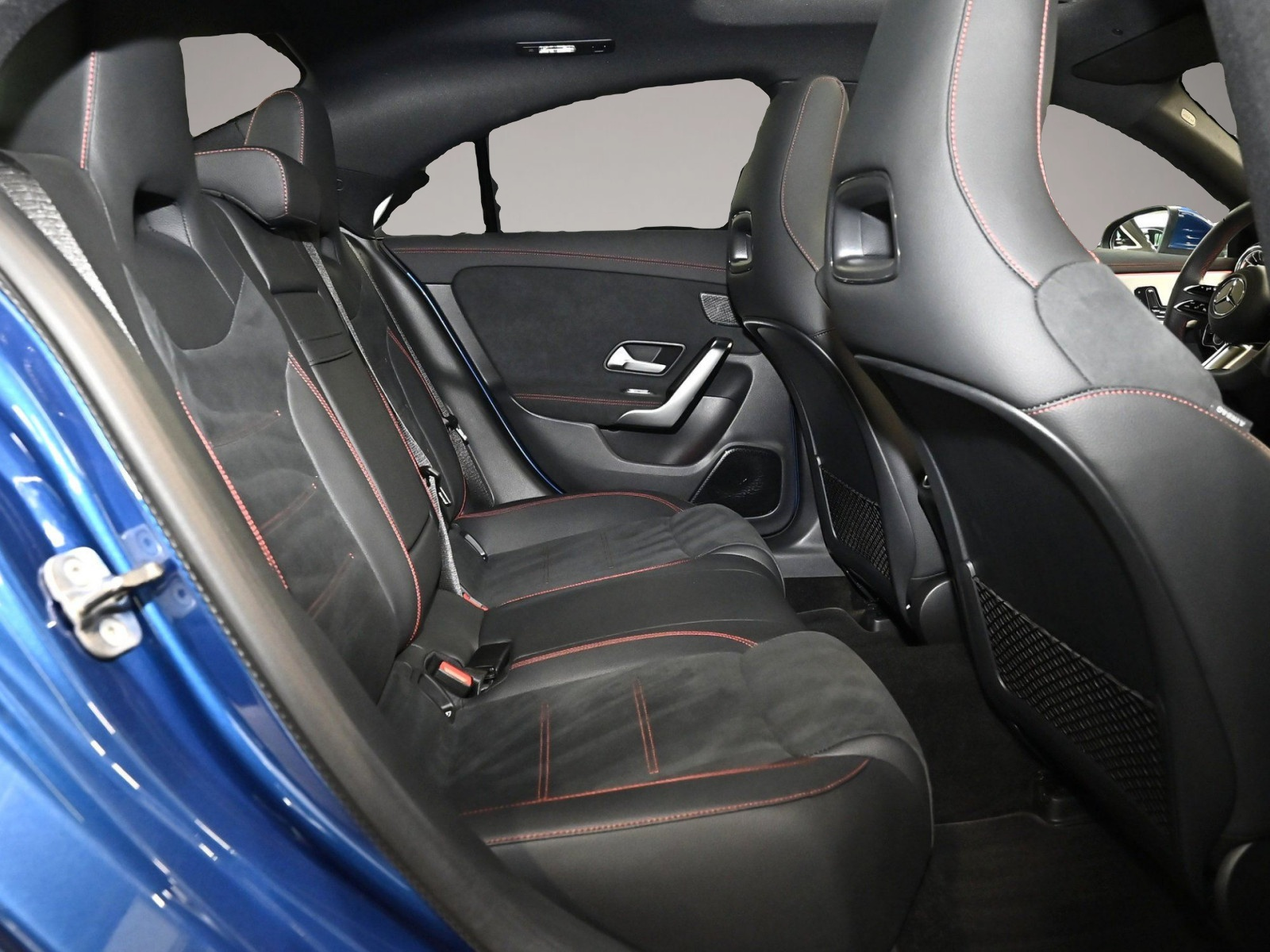 Bild 4 Mercedes-Benz CLA 250