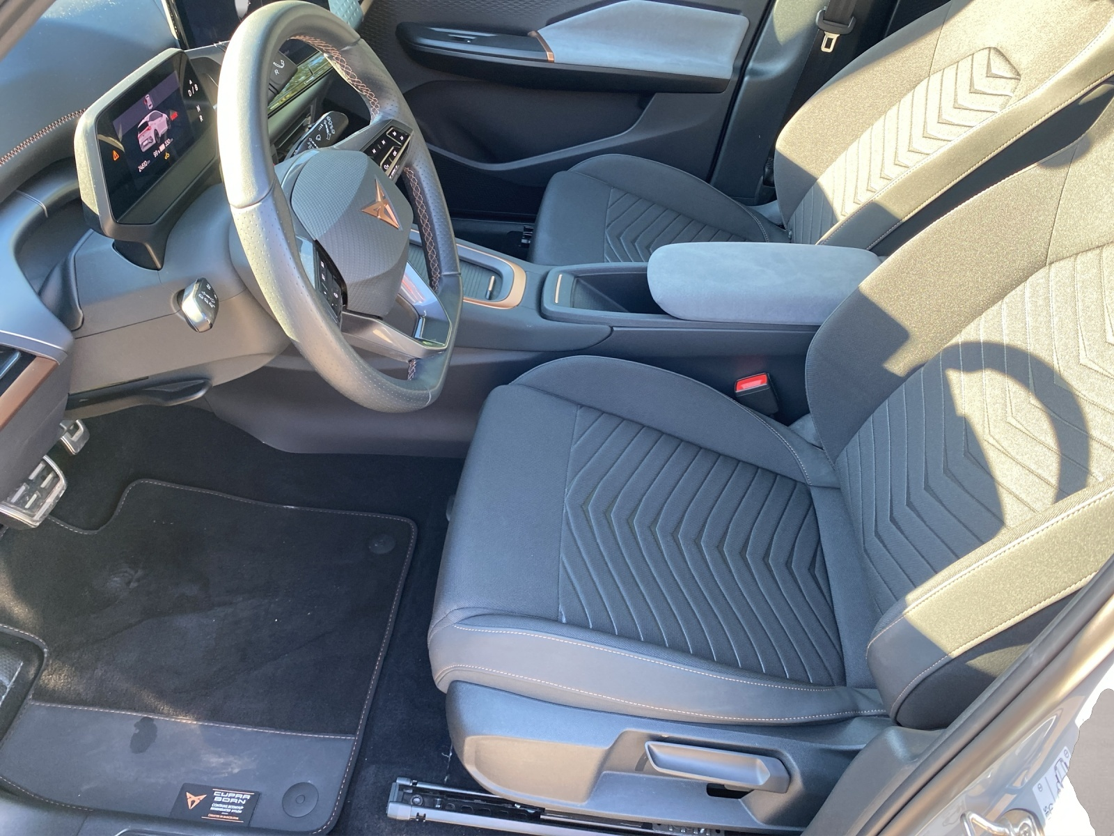 Bild 6 Skoda Superb Combi 2.0 TDI DSG STYLE MATRIX NAVI AHK A