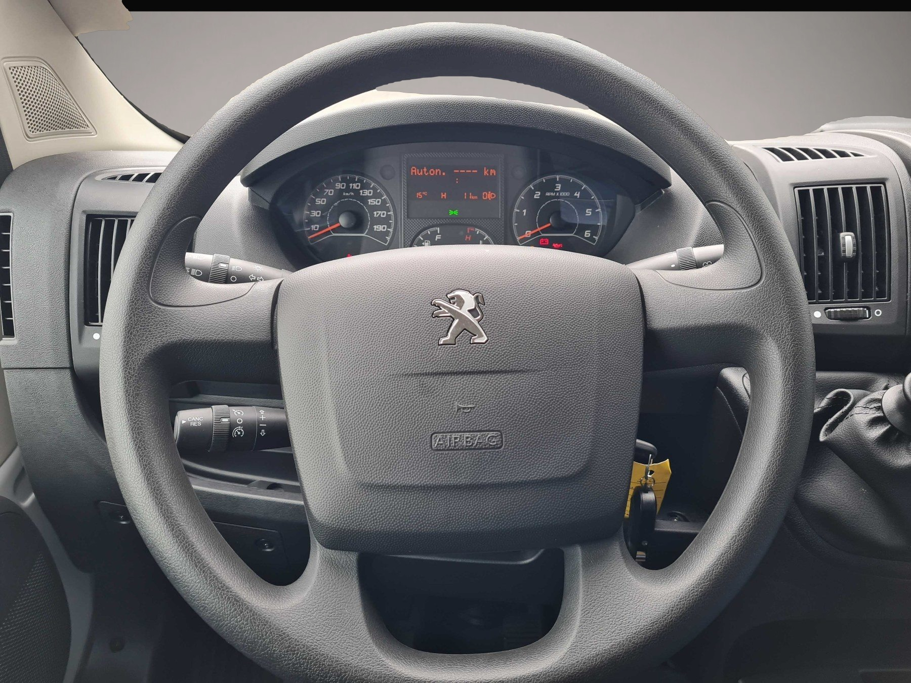 Fotografie 3 des Peugeot Other Boxer 435 L4H2 140 Klima,LR Boden,Radio DAB