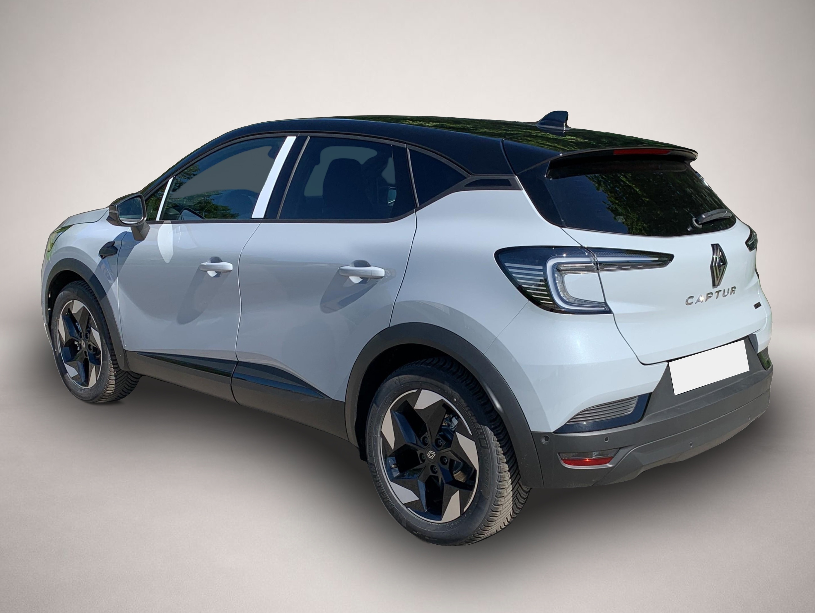 Bild 3 Renault Captur FullHybrid Techno 160/Winter/Allwetter