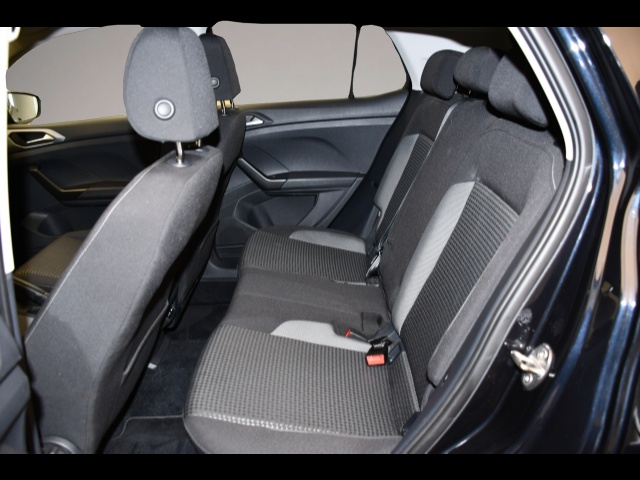 Bild 6 Volkswagen T-Cross 1.0 TSI Active Einparkhi/ACC/App-Connect