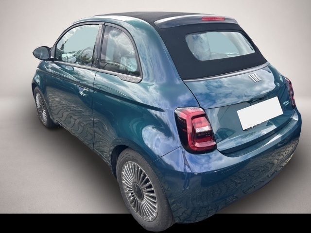 Bild 2 Fiat 500e Cabrio Icon Navi Apple CarPlay Android Auto
