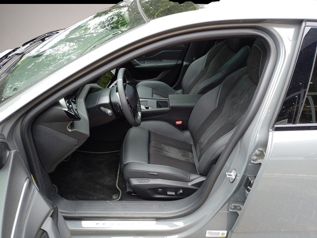 Bild 7 Peugeot 308 Hybrid 136 GT PANO CARPLAY FOCAL RFK SHZ Hyb