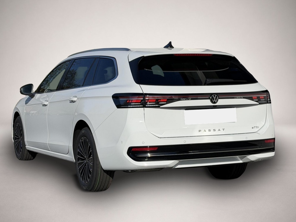 Bild 4 Volkswagen Passat Variant Elegance 1,5 eTSI DSG Leder DCC