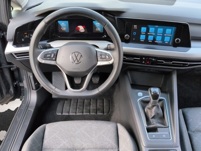 Bild 5 Volkswagen Golf VIII Life 1.5TSI*LED SHZ PDCv+h AppConn DAB