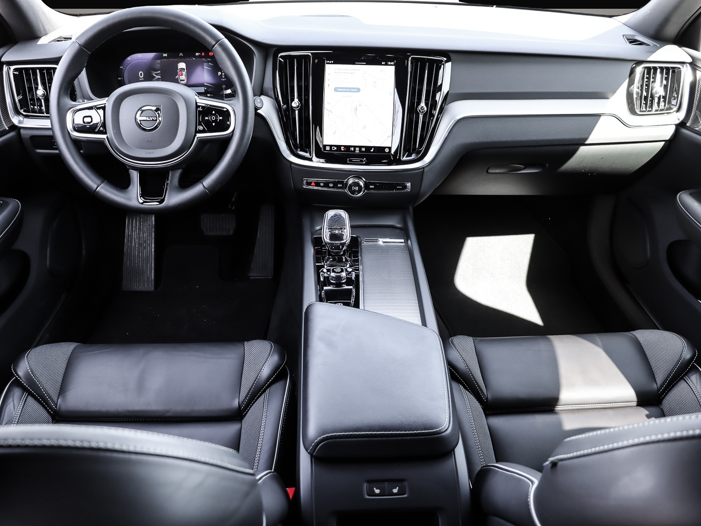 Bild 4 Volvo V60 Cross Country Cross Country Plus AWD B4 Dies