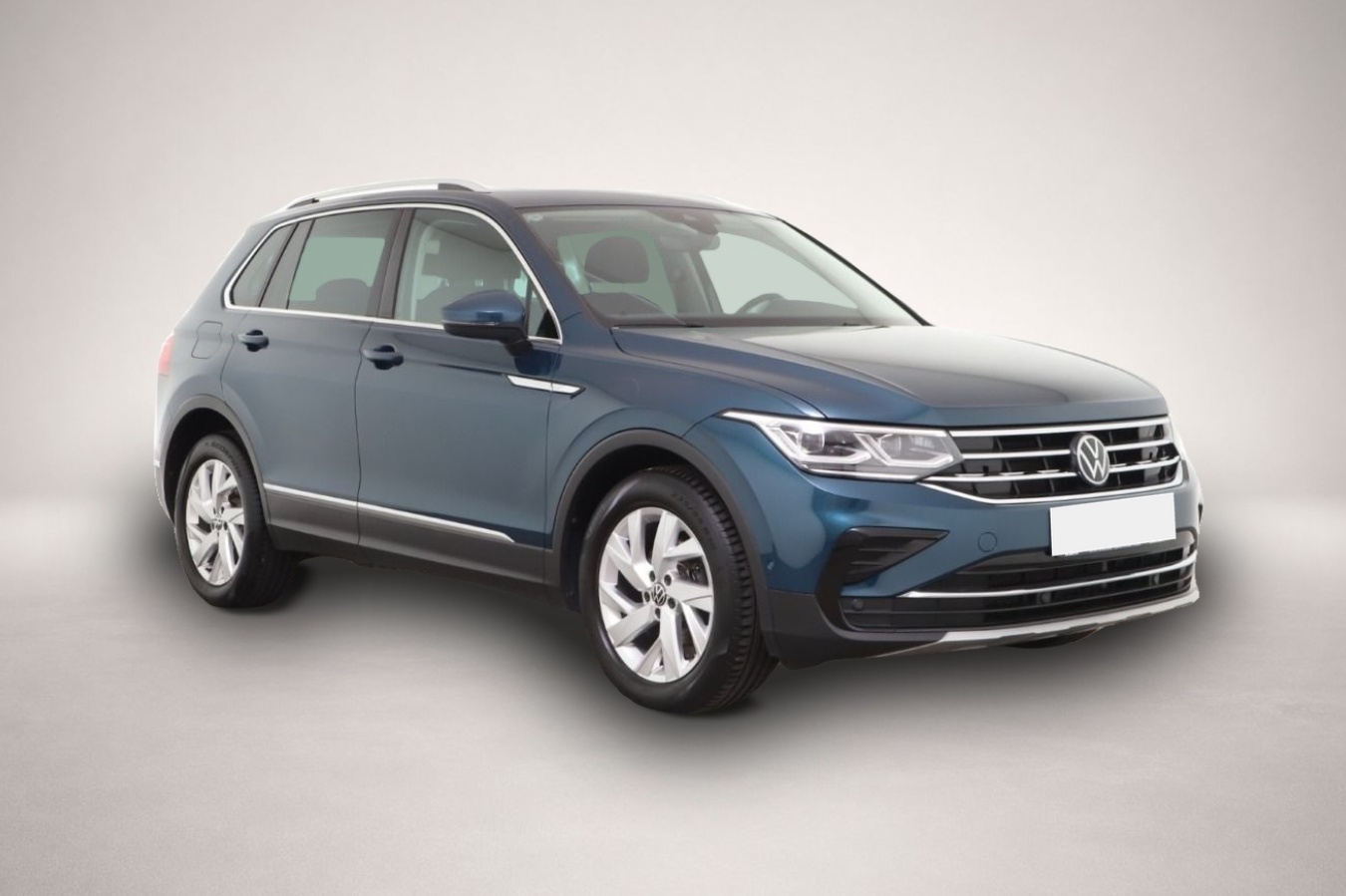 Bild 4 Volkswagen Tiguan 2.0 TDI DSG Elegance IQ.Light/ACC/Kamera/