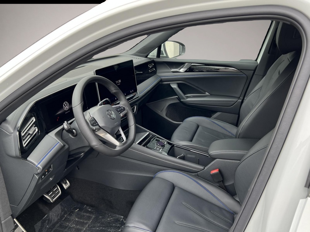 Bild 6 Volkswagen Tiguan R-Line 1,5 eTSI mHEV DSG 110KW Navi
