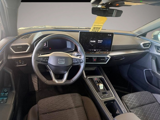 Bild 4 Seat Leon 1.5 eTSI DSG AB218EUR FR MATRIX NAVI REAR S