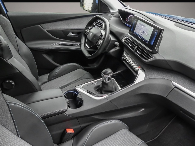 Bild 4 Peugeot 3008 Allure Pack 1.2 PureTech 130 EU6d Navi Digi