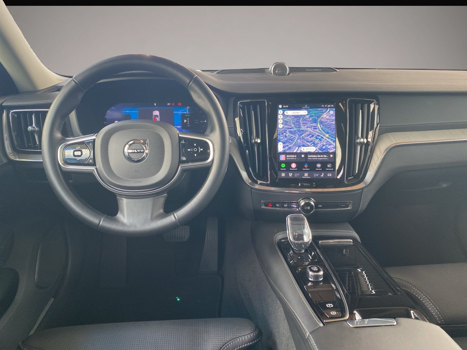 Bild 8 Volvo V60 Kombi T8 Ultra Dark Recharge WiPa*LED*Navi*