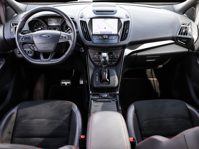 Fotografie 4 des Ford Kuga ST-Line 1.5 EcoBoost Navi Bi-Xenon ACC El.
