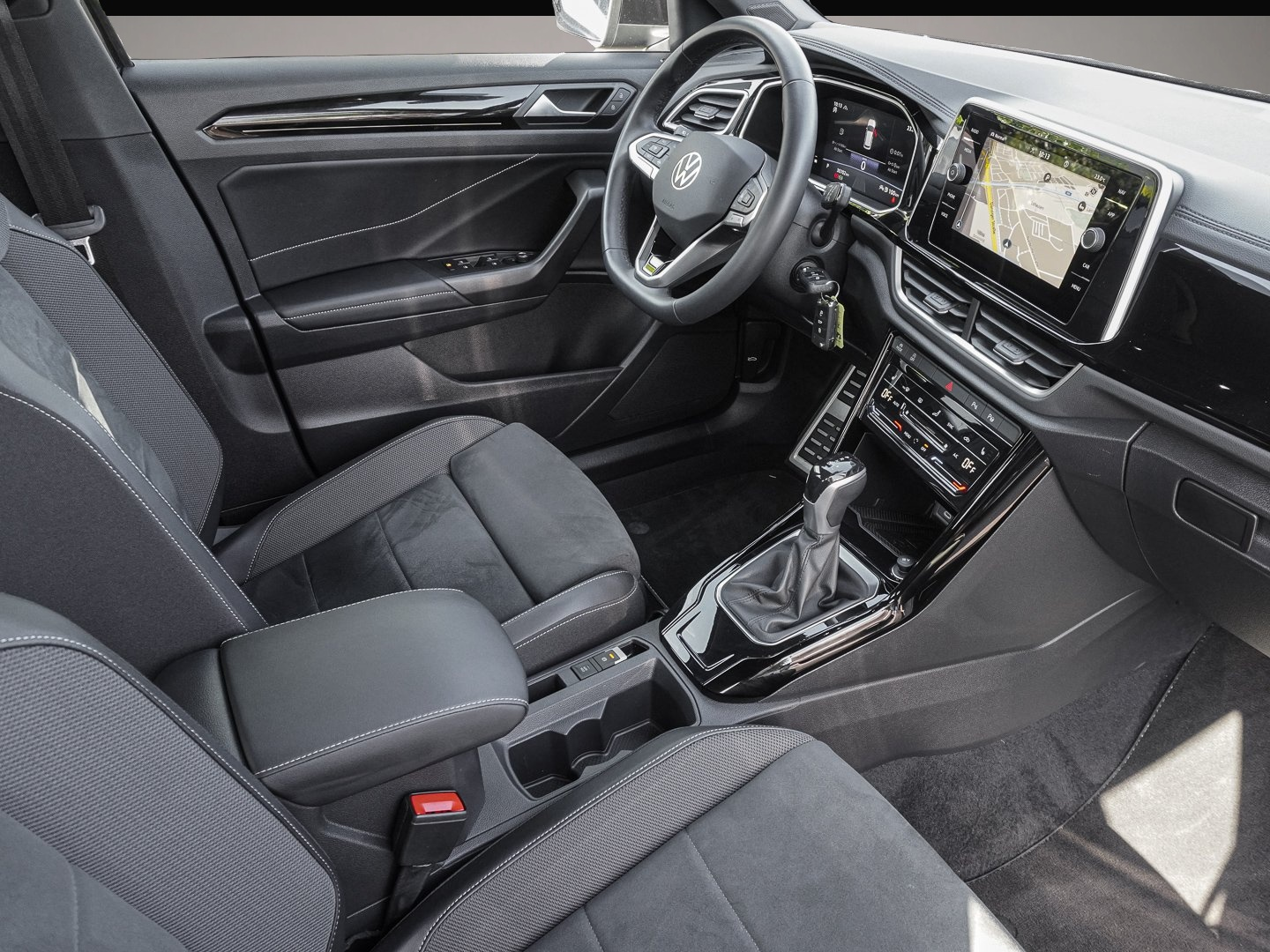 Bild 6 Volkswagen T-Roc 1.5 TSI DSG R-Line