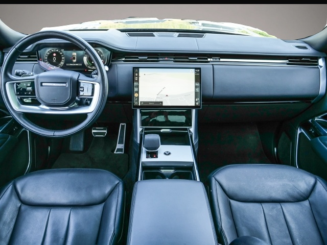 Fotografie 4 des Land Rover Range Rover Autobiography Hybrid P550e EU6e Park