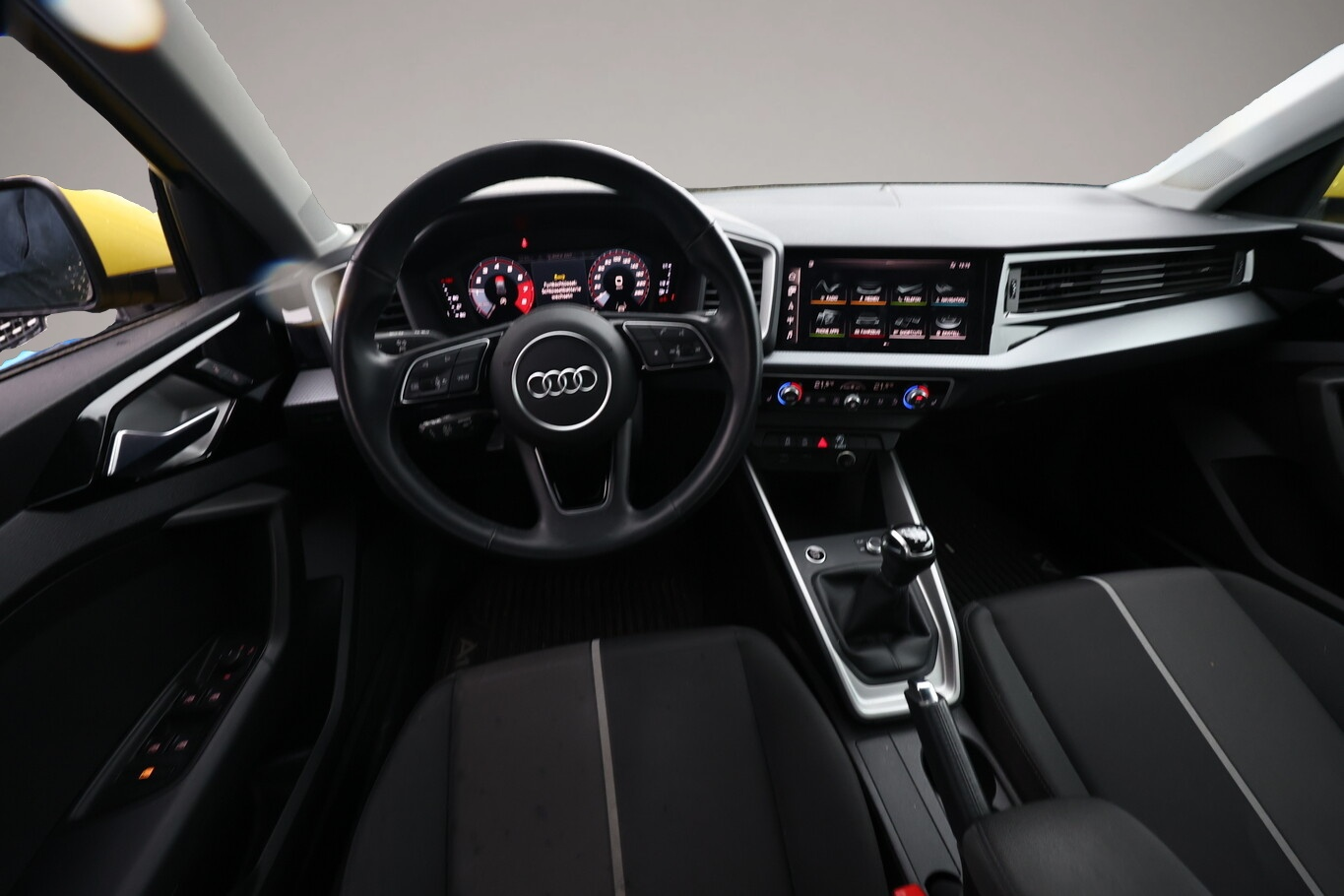Fotografie des Audi A1 citycarver 25 TFSI LED Nav ACC SHZ PDC LM16Z