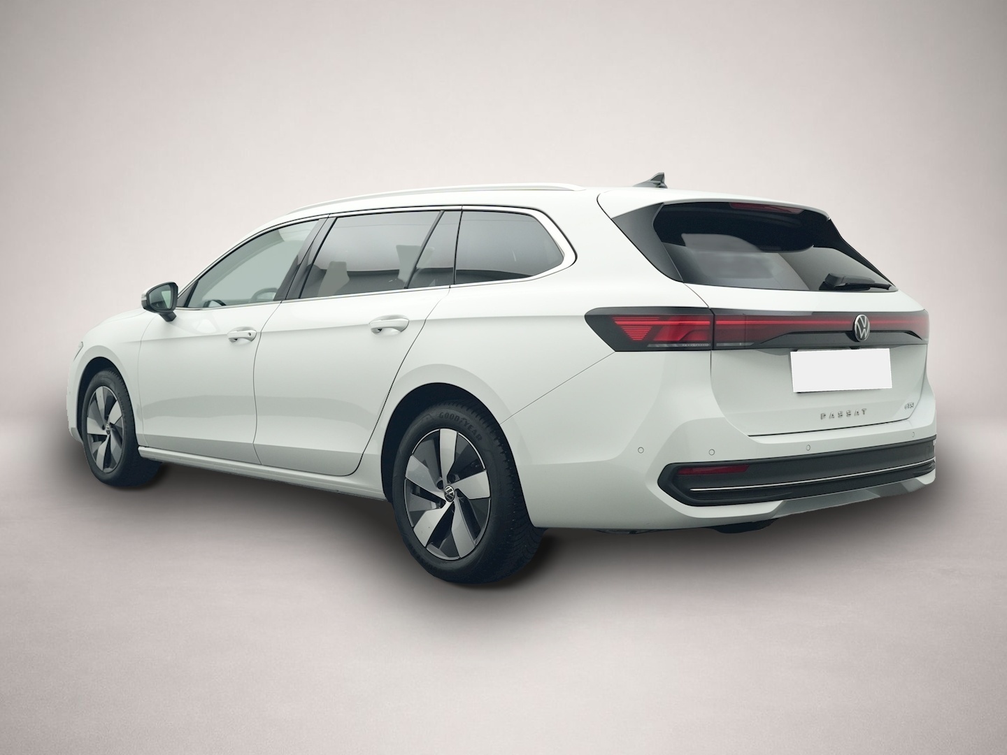 Bild 2 Volkswagen Passat 1.5 eTSI DSG Business LED NAVI AHK ACC