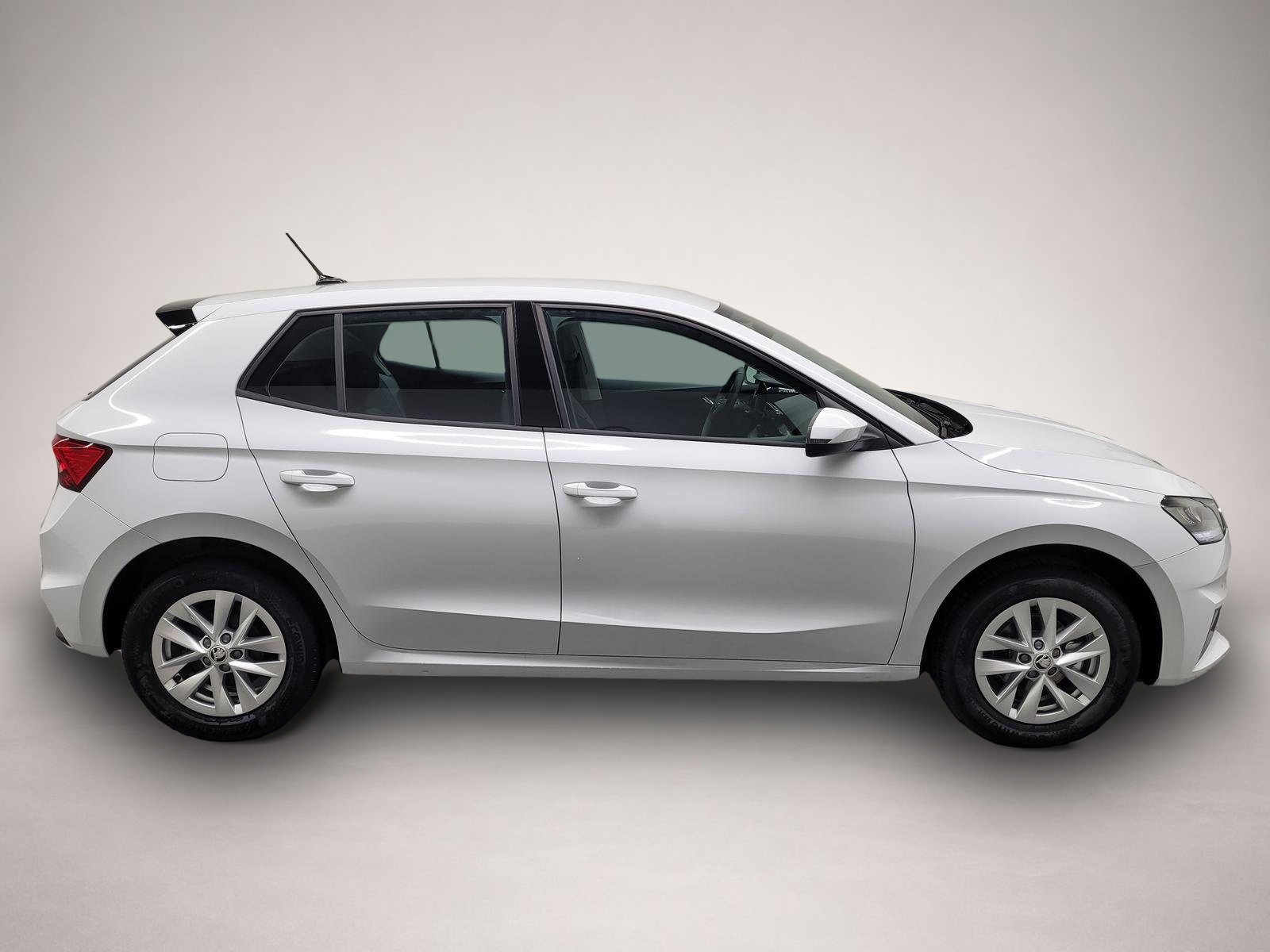 Bild 6 Skoda Fabia LED/Smart-Link/SHZ/Kam/Tempomat/15-LM