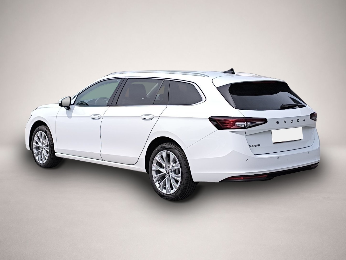Bild 5 Skoda Superb Combi 2.0 TDI DSG Selection AHK NAV RFK M