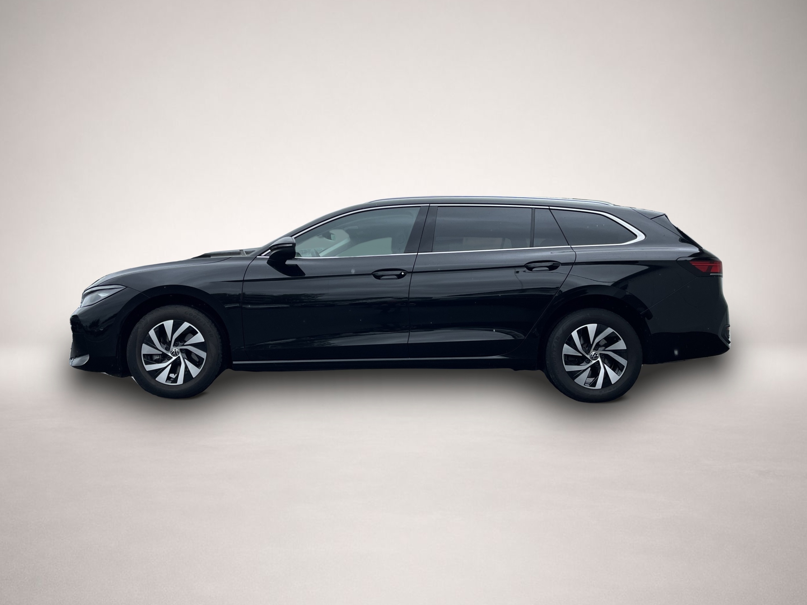 Bild 1 Volkswagen Passat Variant 2.0 TDI DSG Business AHK HeadUp N