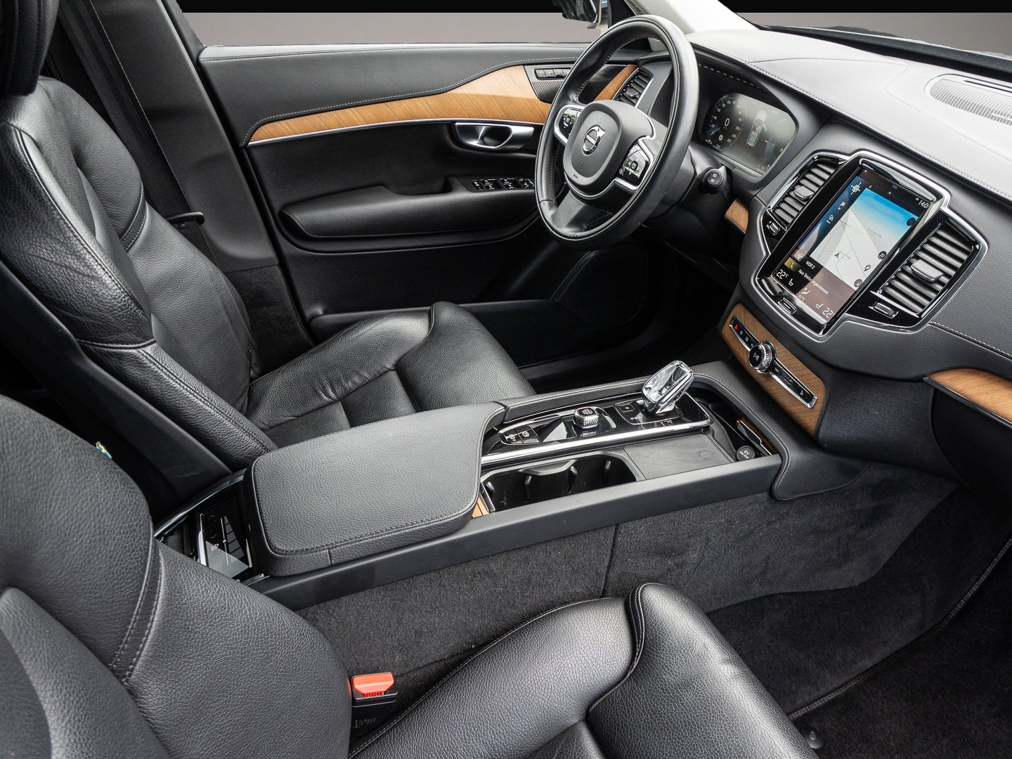 Fotografie 6 des Volvo XC90 T8 AWD Plus Bright Plug-In LED
