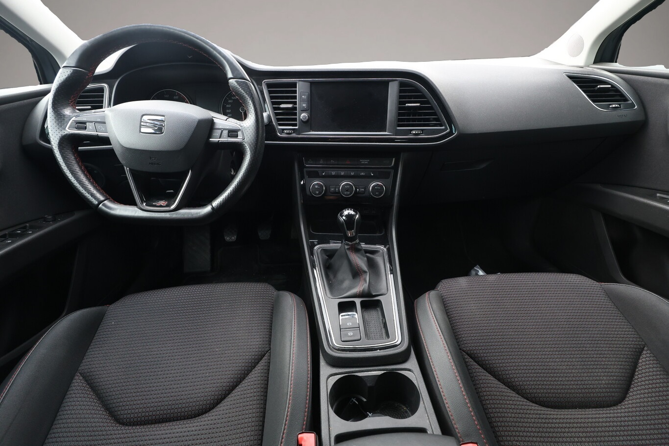 Bild 6 Seat Leon ST 1.5 TSI 130 FR LED PDC 18Z SHZ FullLink