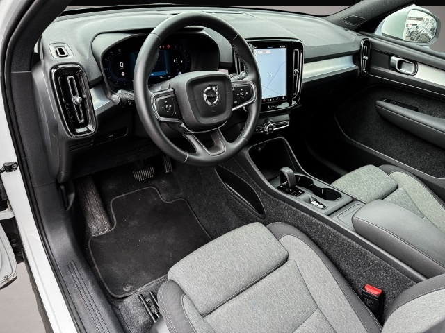 Bild 4 Volvo XC40 Core 2WD Digitales Cockpit Memory Sitze Sou