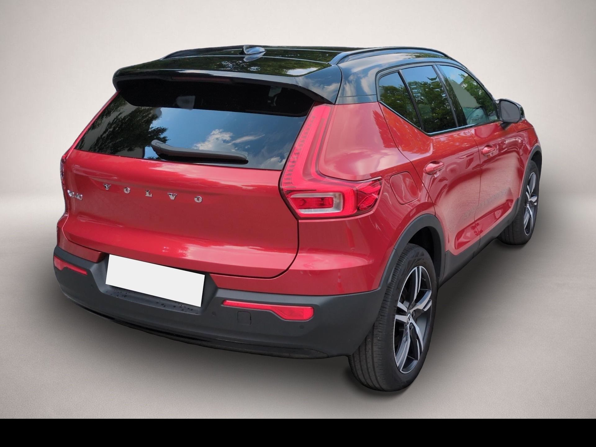 Bild 3 Volvo XC40 XC 40 R Design 2WD