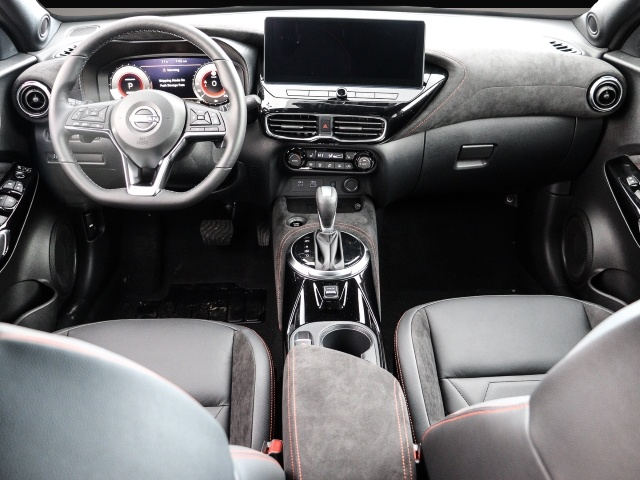 Bild 4 Nissan Juke REDLINE EDITION 1.0 DIG-T 7DCT 114PS 2FL Na