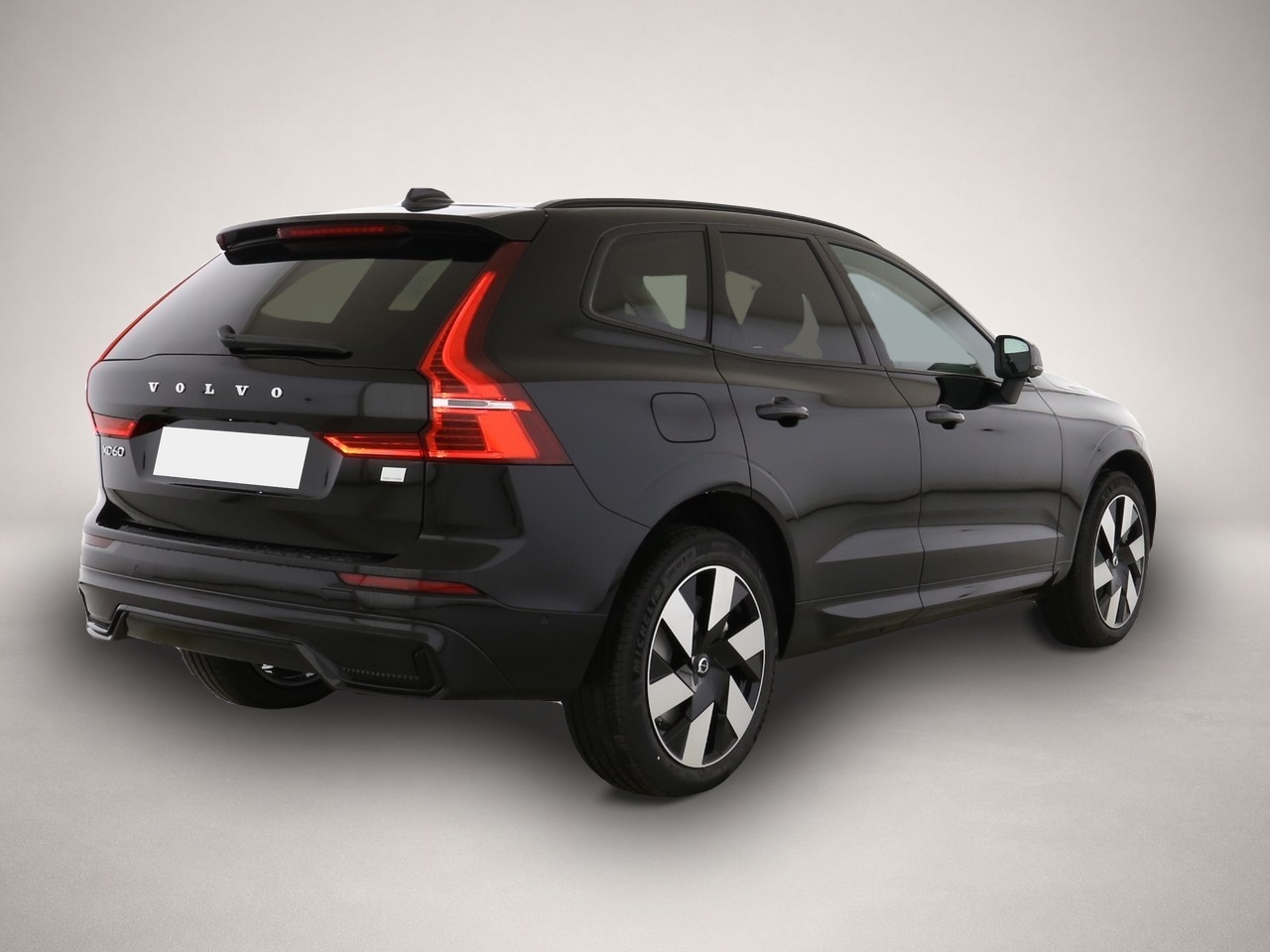 Bild 2 Volvo XC60 Ultra Dark Recharge Plug-In Hybrid AWD T8 T