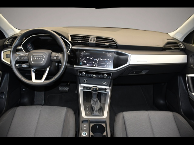 Bild 4 Audi Q3 Sportback 1.5 TFSI S-tronic S line Navi/DSP/B