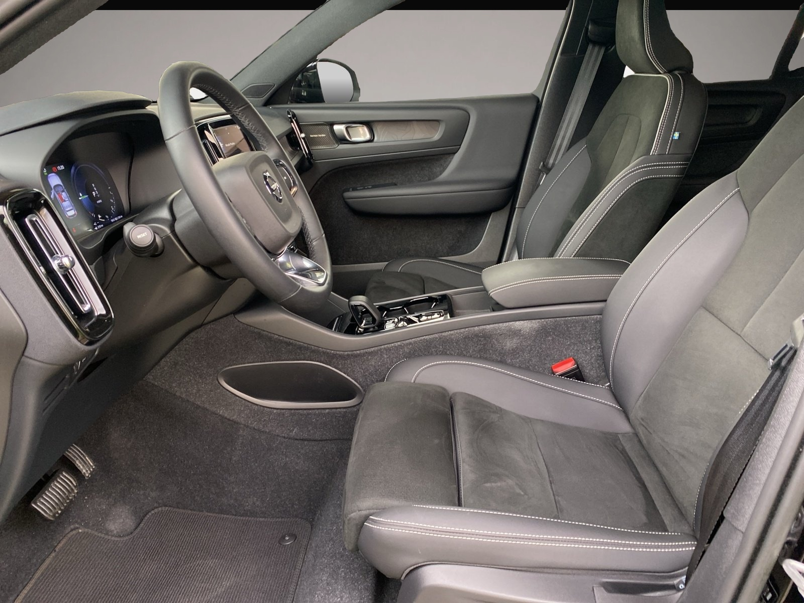 Bild 7 Volvo XC40 T5 Plus Dark Recharge AHK*WiPa*LED*Navi*