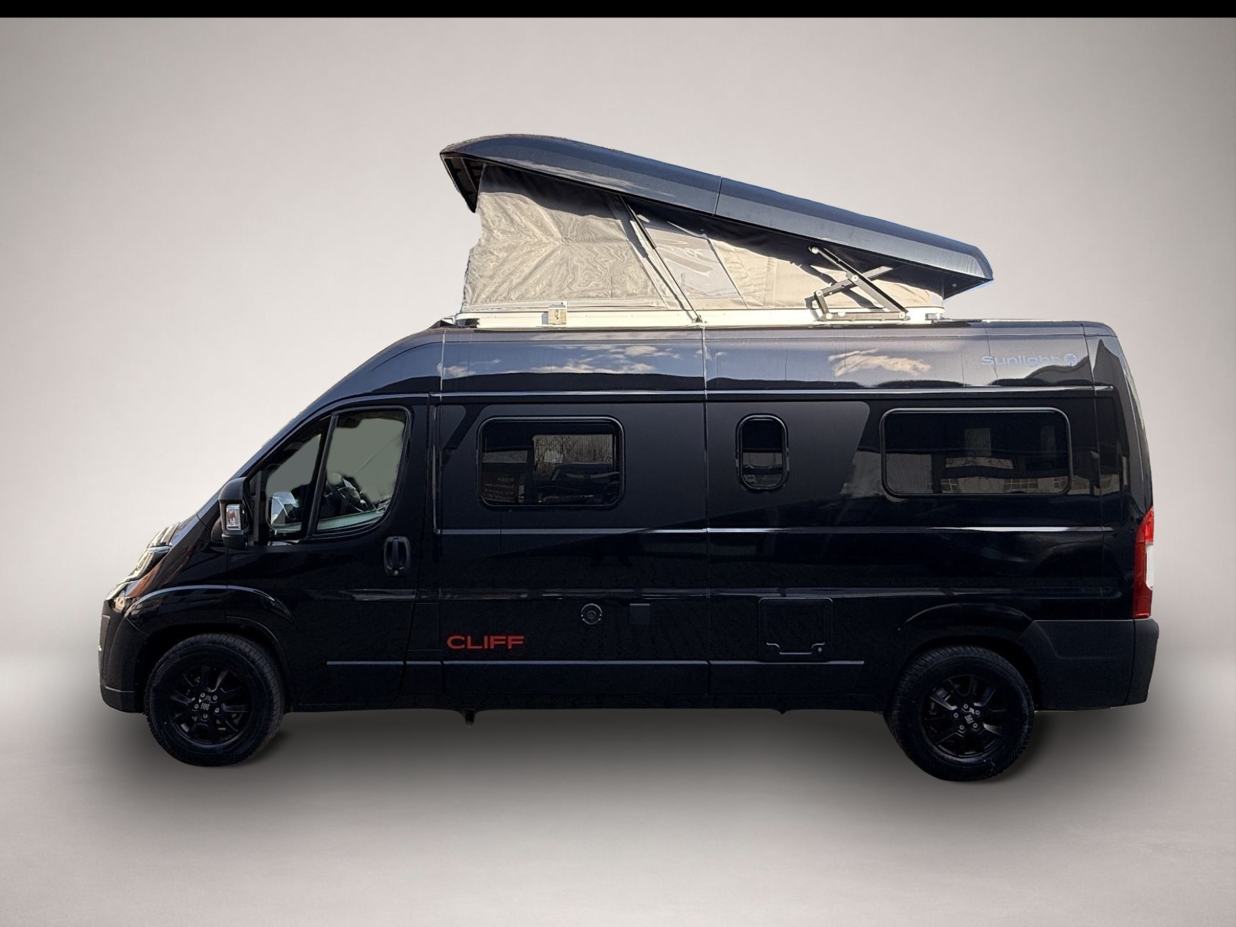 Fotografie Sunlight Other Cliff 600 RT #Adventure Edition