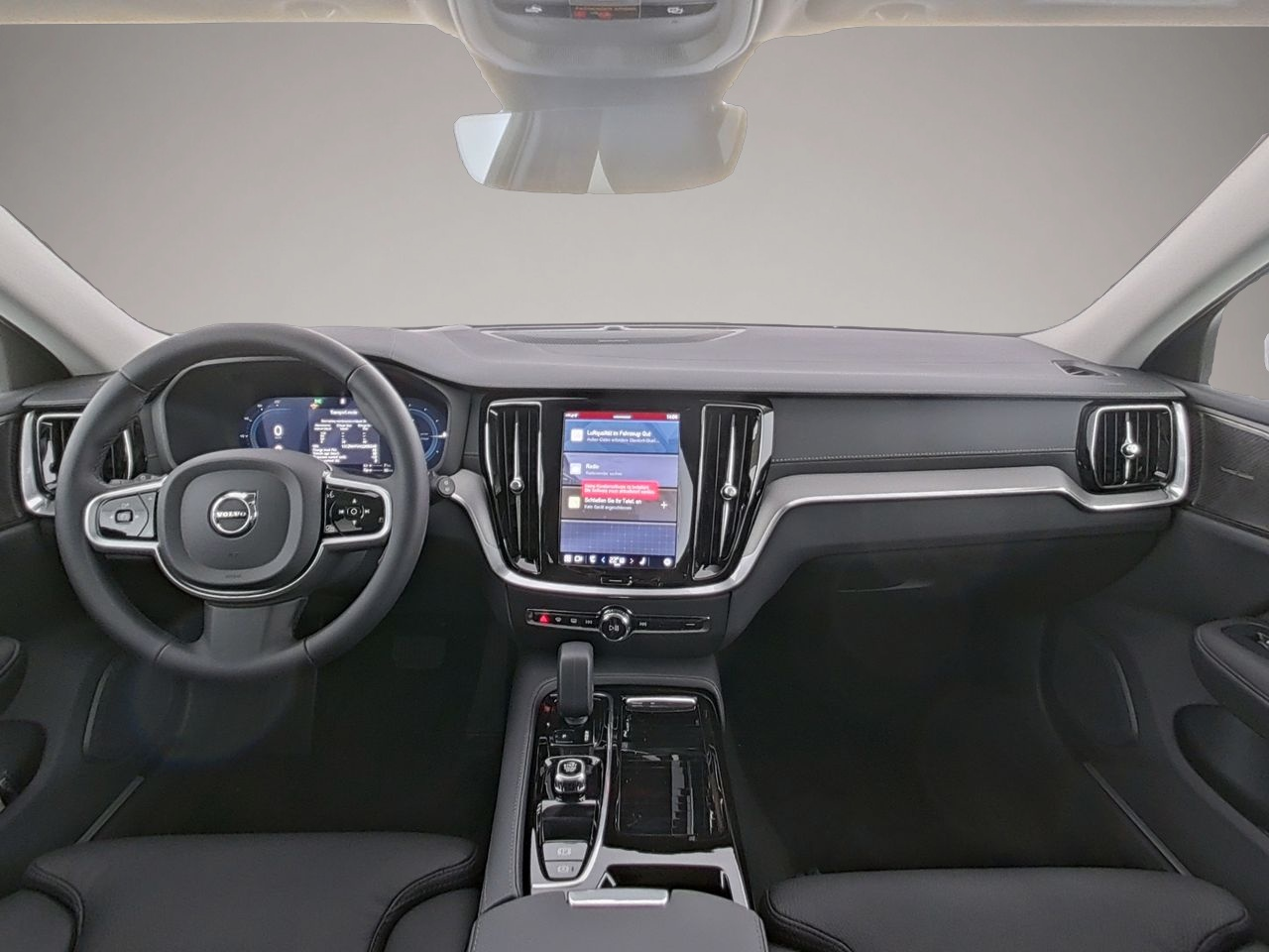 Fotografie 4 des Volvo V60 Kombi Ultra Dark Recharge Plug-In Hybrid AWD