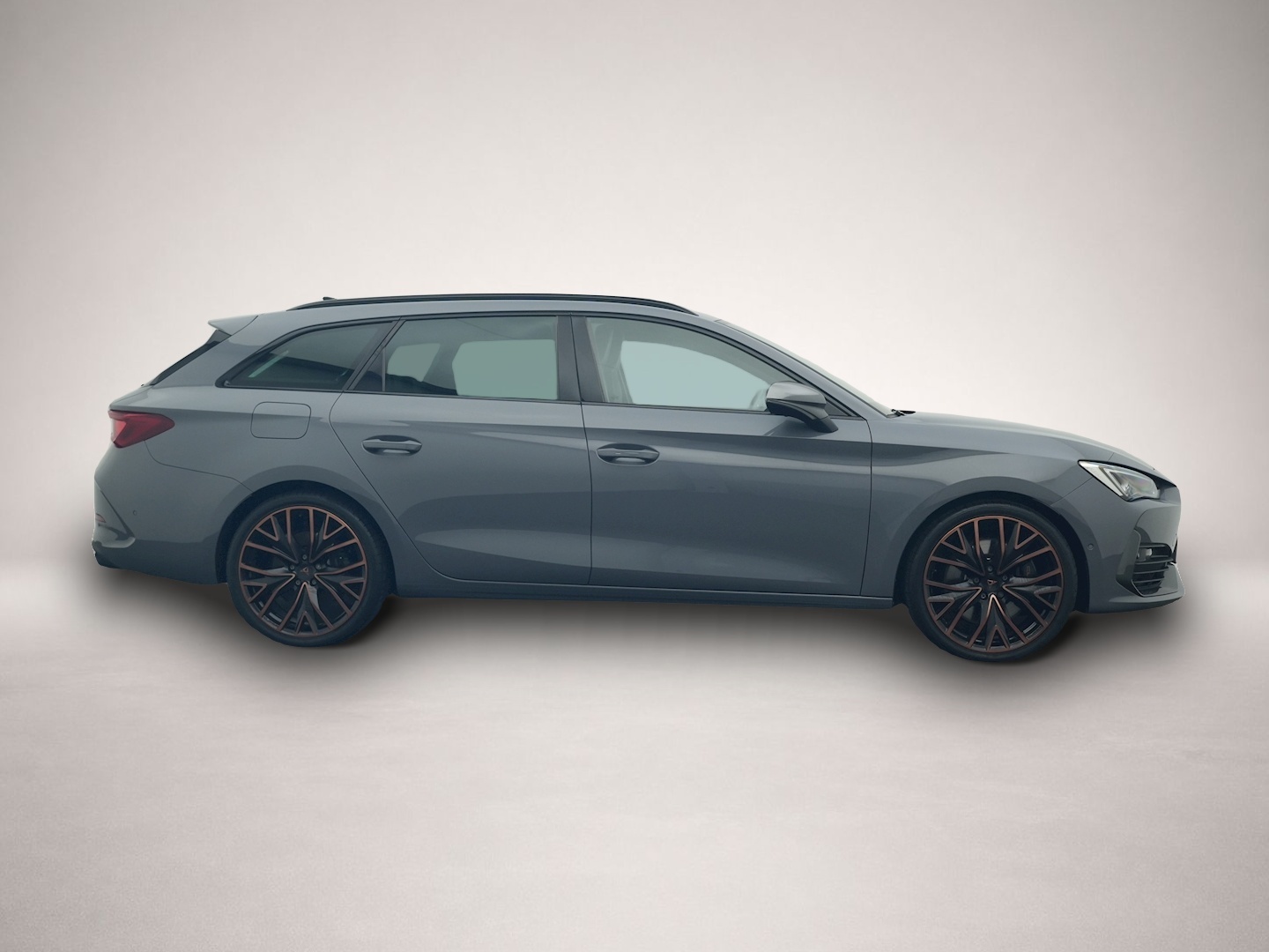 Cupra Leon Leon Sportstourer 2.0 TSI DSG 4Dr. VZ 5-J-GAR AH - Thumbnail 6
