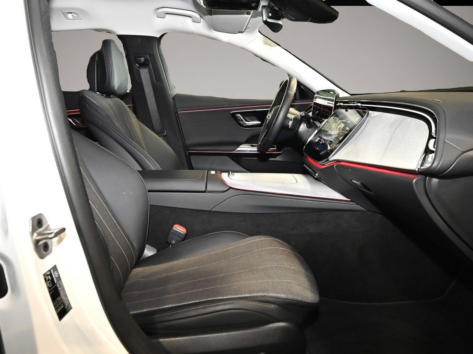 Bild 2 Mercedes-Benz E 200